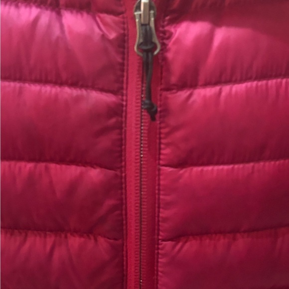 Cabela's Women's Puffer Jacket - Raspberry - Picture 3 of 3